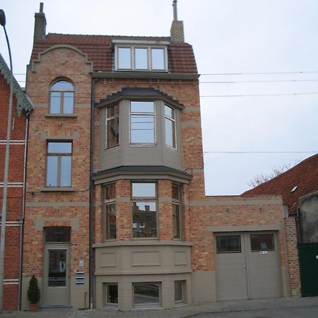 Beautiful Apartment Met Zicht Damse Vaart @Brugge Bagian luar foto