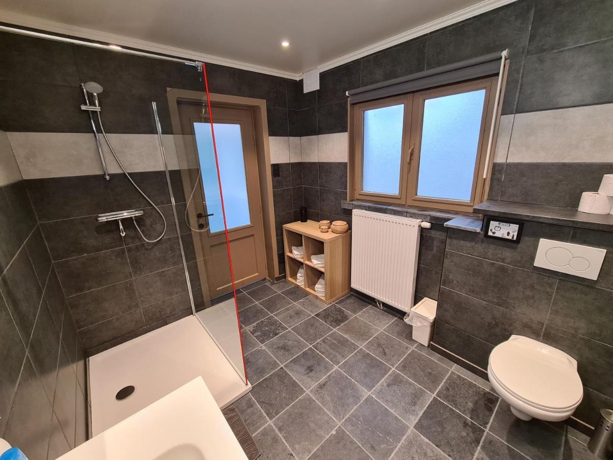 Beautiful Apartment Met Zicht Damse Vaart @Brugge Bagian luar foto