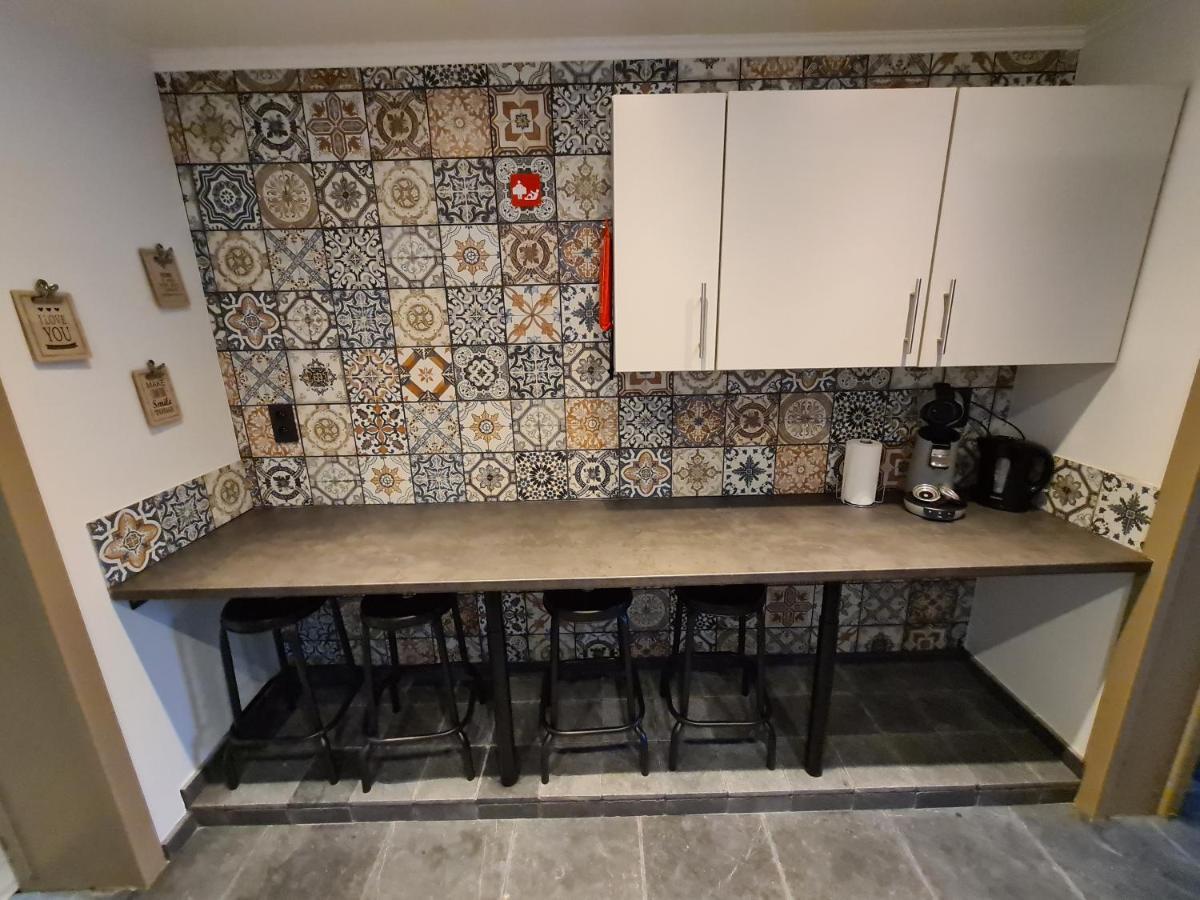 Beautiful Apartment Met Zicht Damse Vaart @Brugge Bagian luar foto