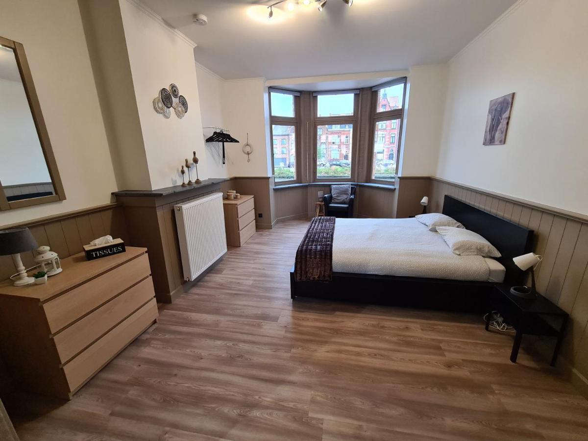 Beautiful Apartment Met Zicht Damse Vaart @Brugge Bagian luar foto